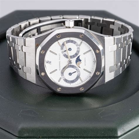 audemars piguet day date fasi lunari|Audemars Piguet Royal Oak Day.